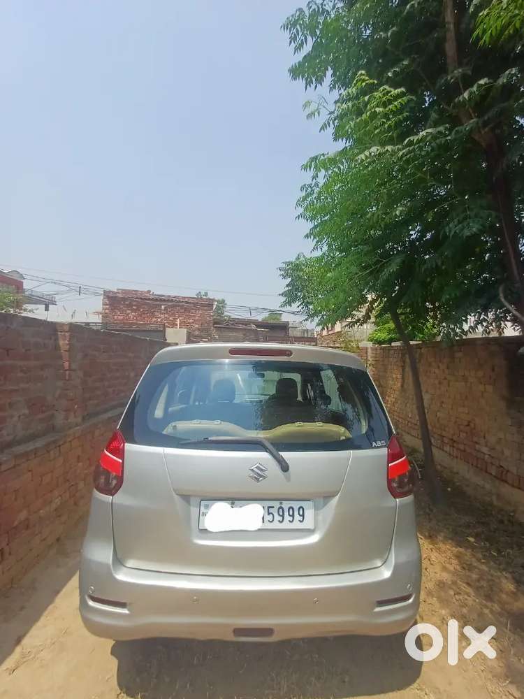 Maruti Suzuki Ertiga 2012 Diesel 112000 Km Driven