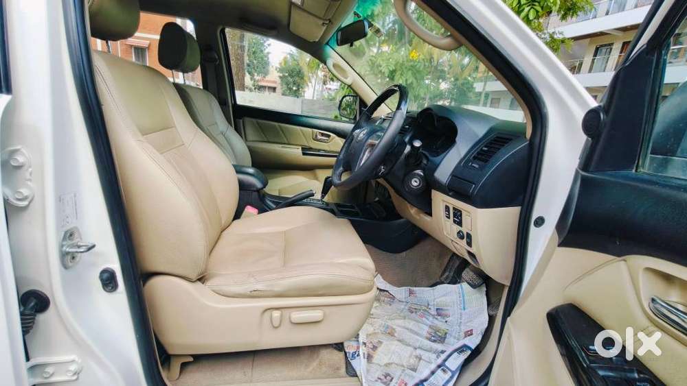 Toyota Fortuner 3.0 4x2 Automatic, 2014, Diesel