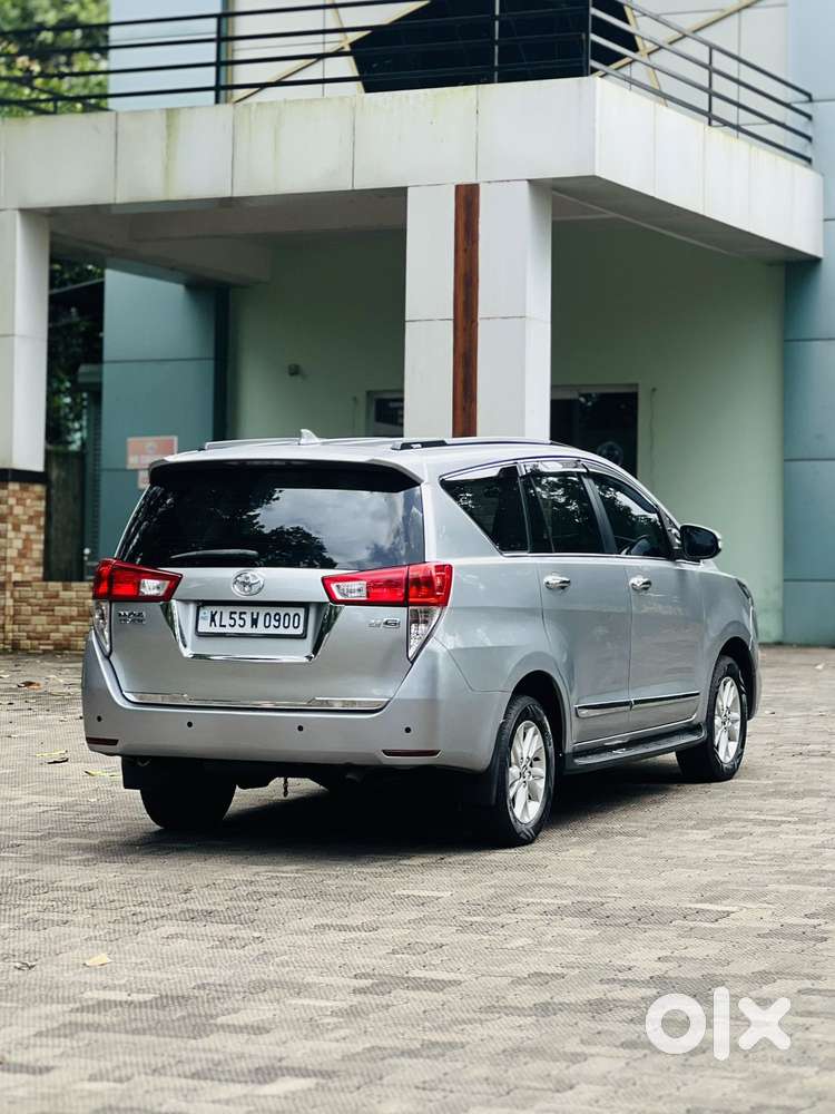 Toyota Innova Crysta 2.8 Gx At 7 Str, 2017, Diesel