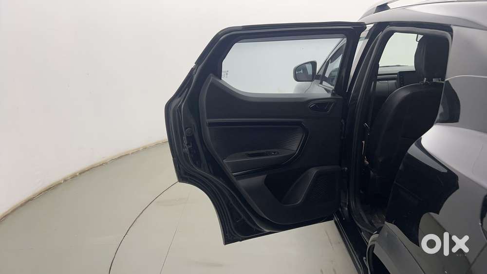 Renault Kiger Rxz, 2022, Petrol