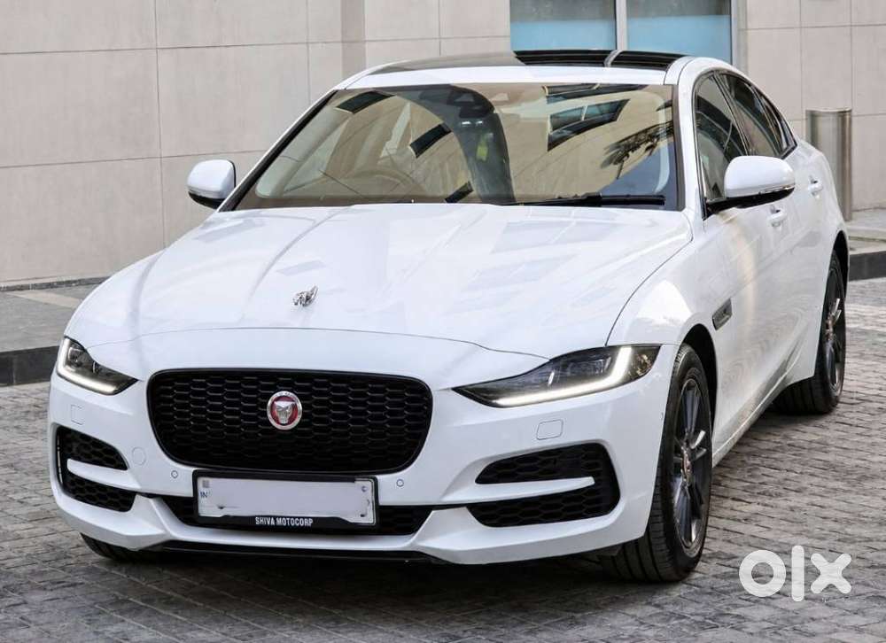 Jaguar Xe Pure, 2021, Petrol