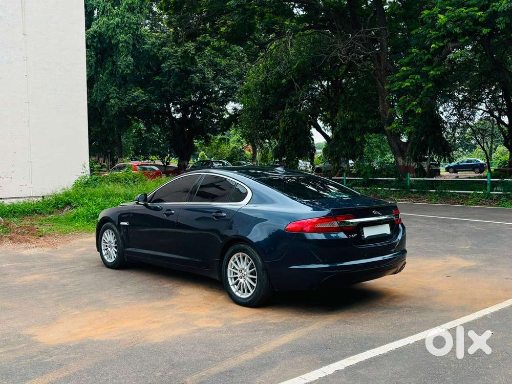 Jaguar Xf Diesel 2013 Year