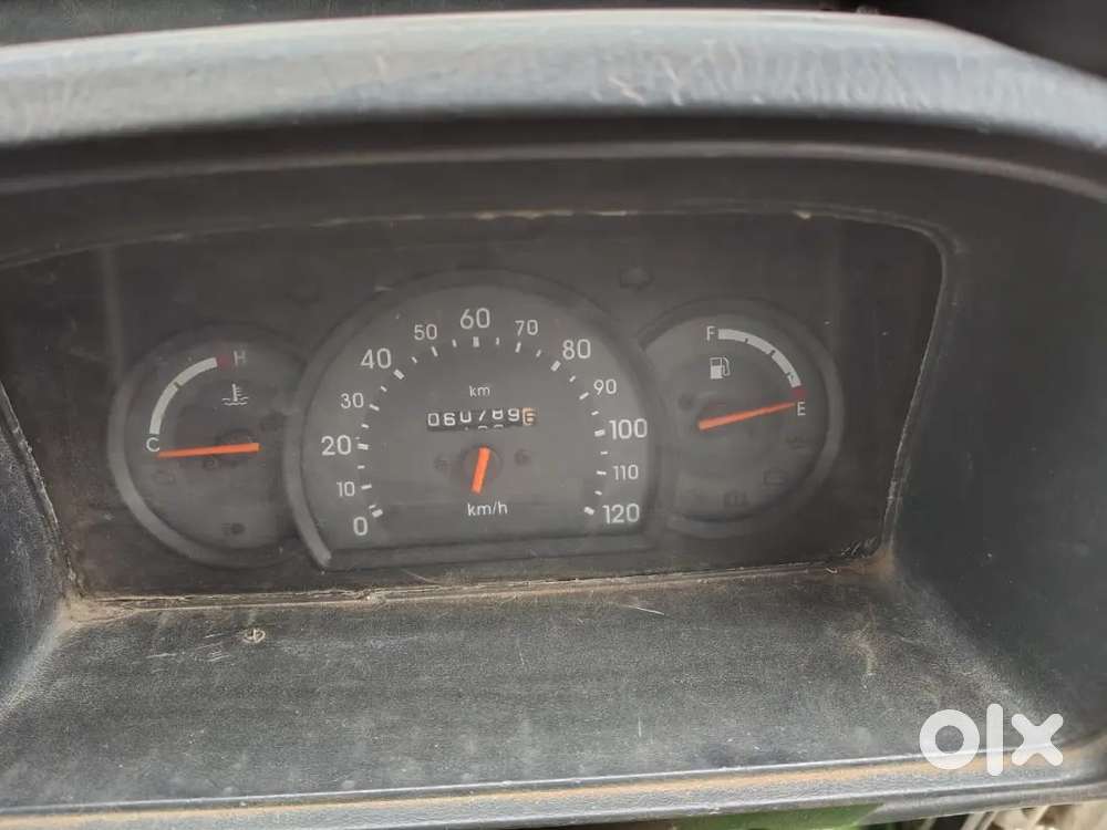 Badhiya Condition Mein Gadi Hai Lpg Aur Petrol Donon Hai