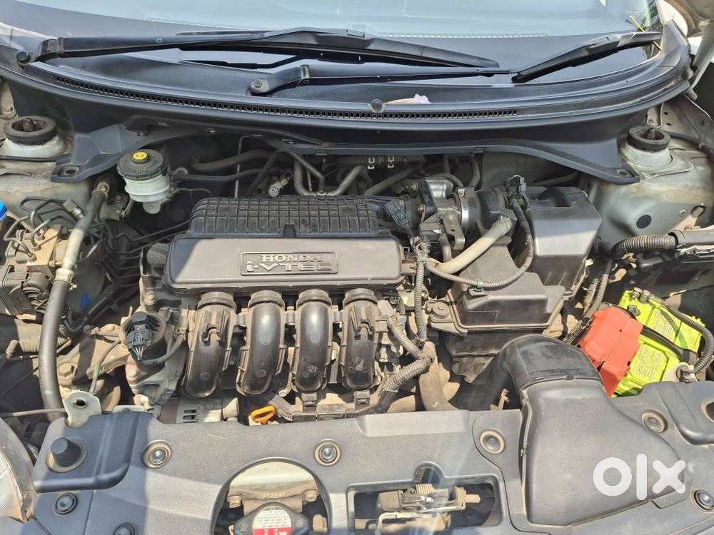 Honda Br-v I-vtec V Mt, 2016, Petrol