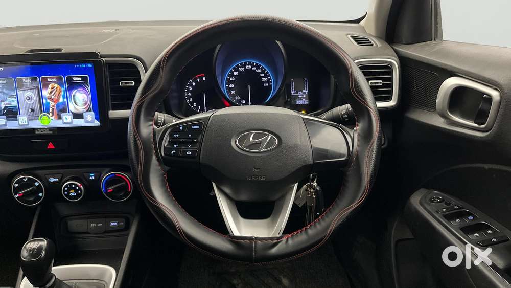 Hyundai Venue S, 2022, Petrol