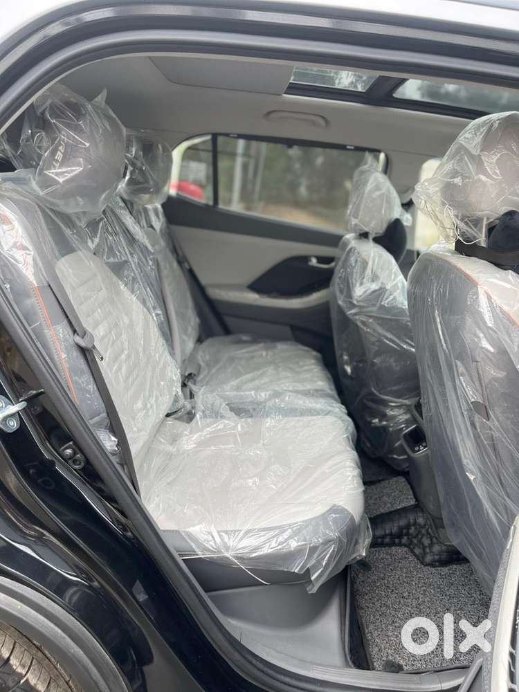 Hyundai Creta Sx (o) 1.5 Petrol Cvt, 2025, Petrol