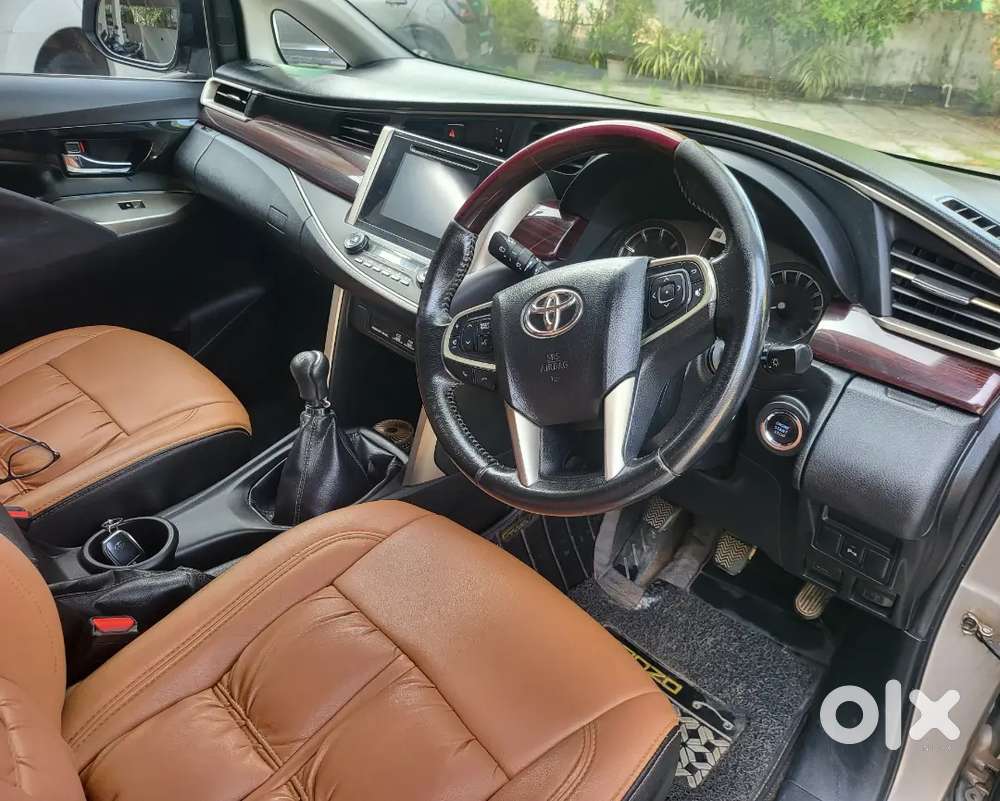 Toyota Innova Crysta 2016 Diesel Manual