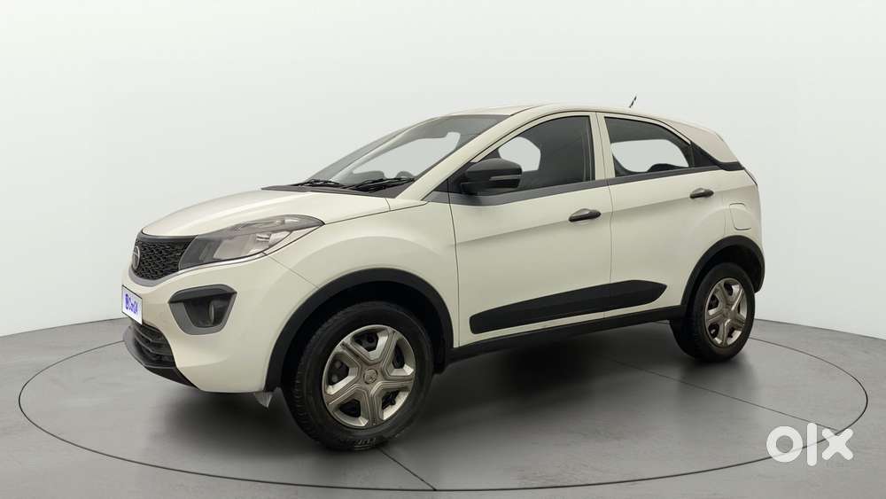 Tata Nexon 1.2 Revotron Xma, 2019, Petrol