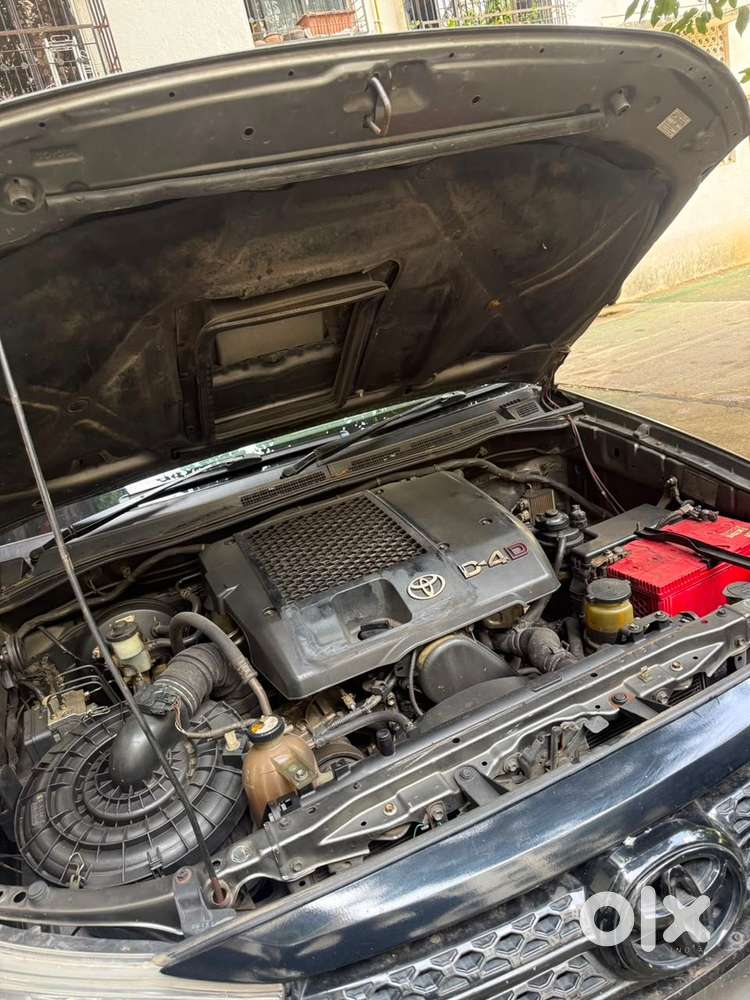 Toyota Fortuner Diesel 2011