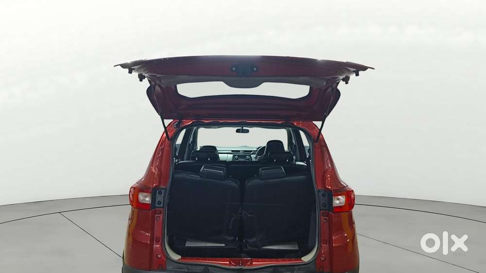 Renault Triber Rxl, 2019, Petrol