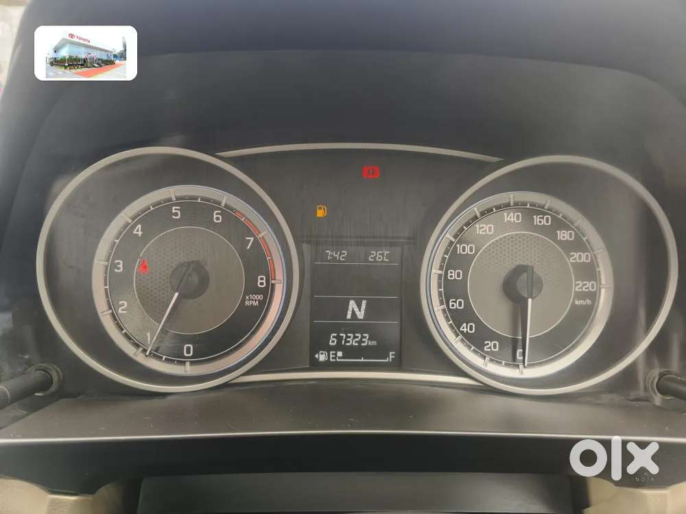 Maruti Suzuki Swift Dzire Amt Vxi, 2017, Petrol