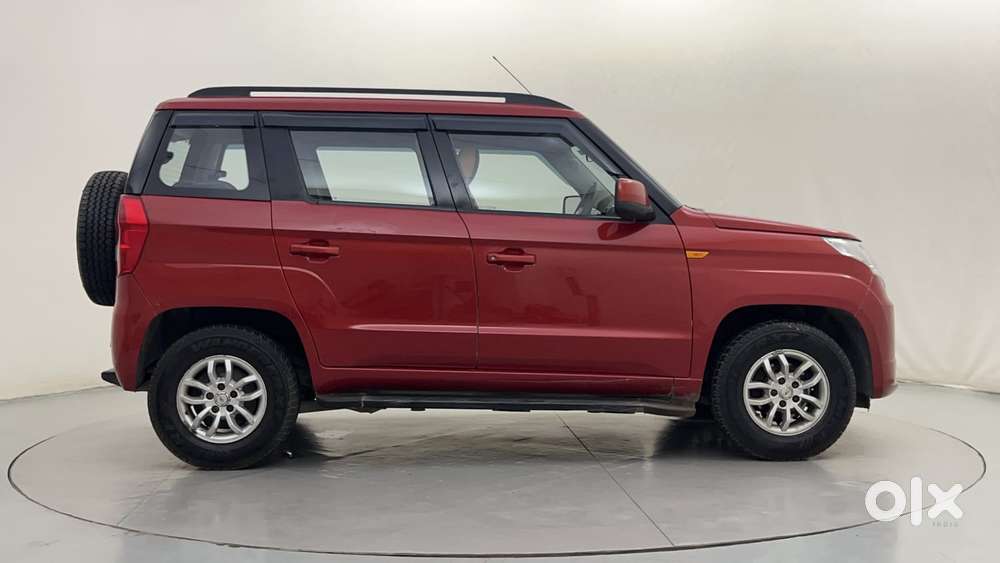 Mahindra Tuv 300 Mhawk100 T8 Dual Tone, 2019, Diesel