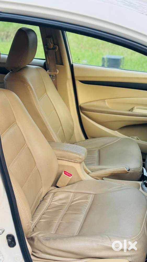 Well Maintained Doctor Used Honda City 2010