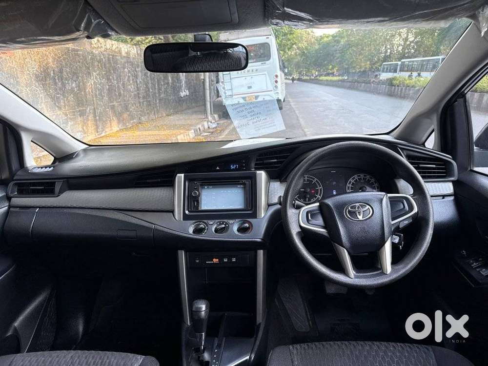 Toyota Innova Crysta 2.8 Gx At, 2017, Diesel