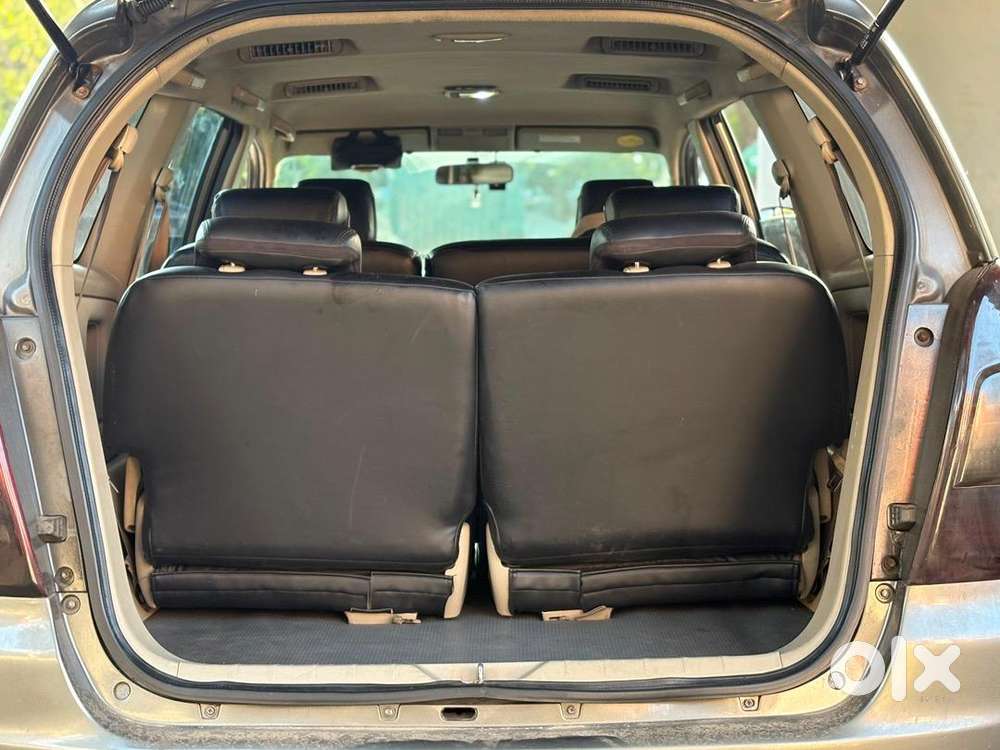Toyota Innova 2014 Diesel Well Maintained