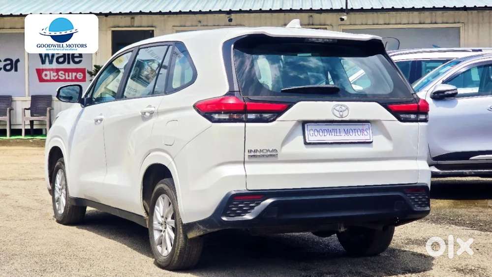 Toyota Innova Hycross 2.0 Gx 7 Str, 2023, Petrol
