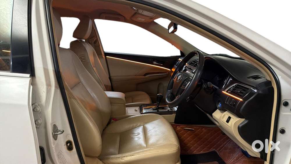 Toyota Camry Hybrid, 2016, Petrol