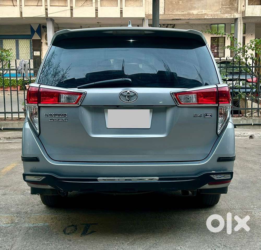 Toyota Innova Crysta [2020-ongoing] 2.4 Gx At 8 Str, 2020, Diesel