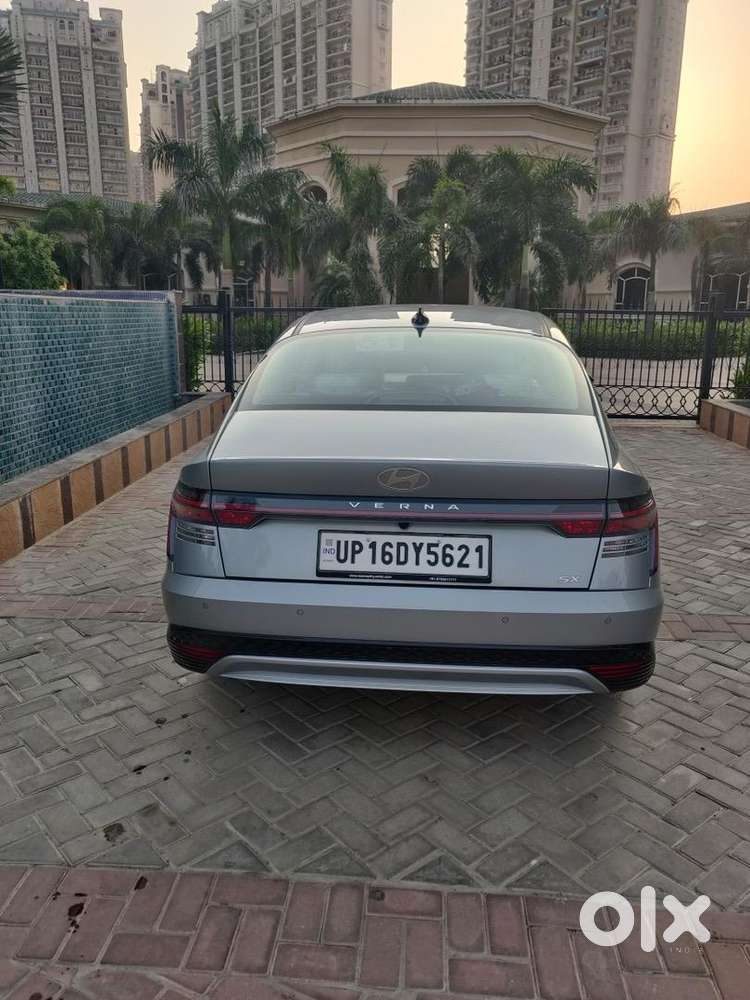 All New Hyundai Verna (automatic/petrol)