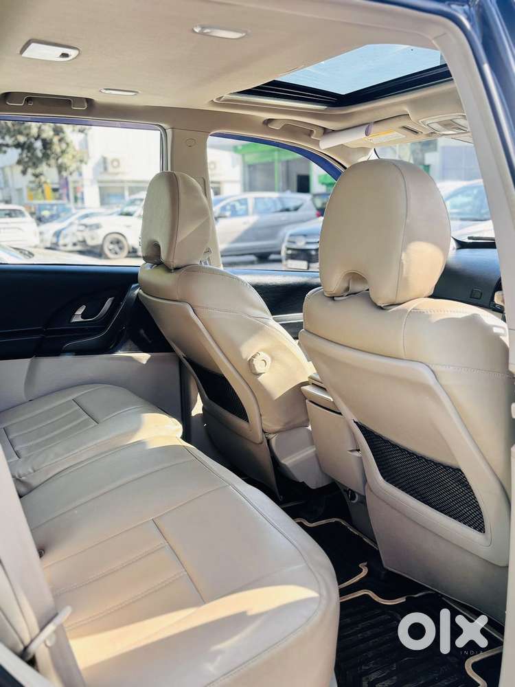 Mahindra Xuv500 W9 At, 2018, Diesel