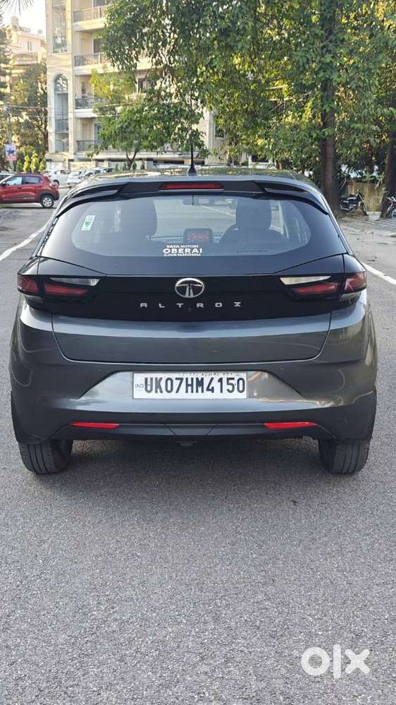 Tata Altroz 1.2 Xt Luxe Petrol, 2026, Petrol