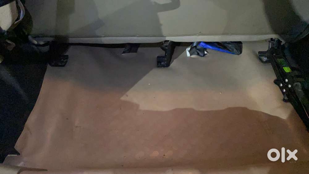 Mahindra Tuv 300 T6, 2017, Diesel