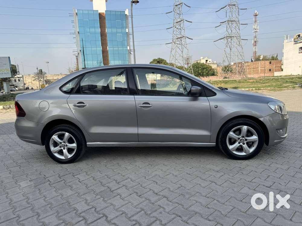 Skoda Rapid 1.5 Tdi Ambition, 2015, Diesel