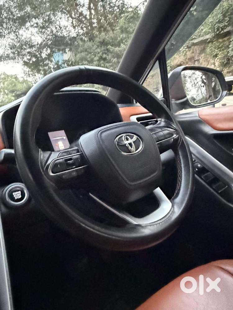 Toyota Innova Hycross 2.0 Gx 7 Str, 2023, Petrol