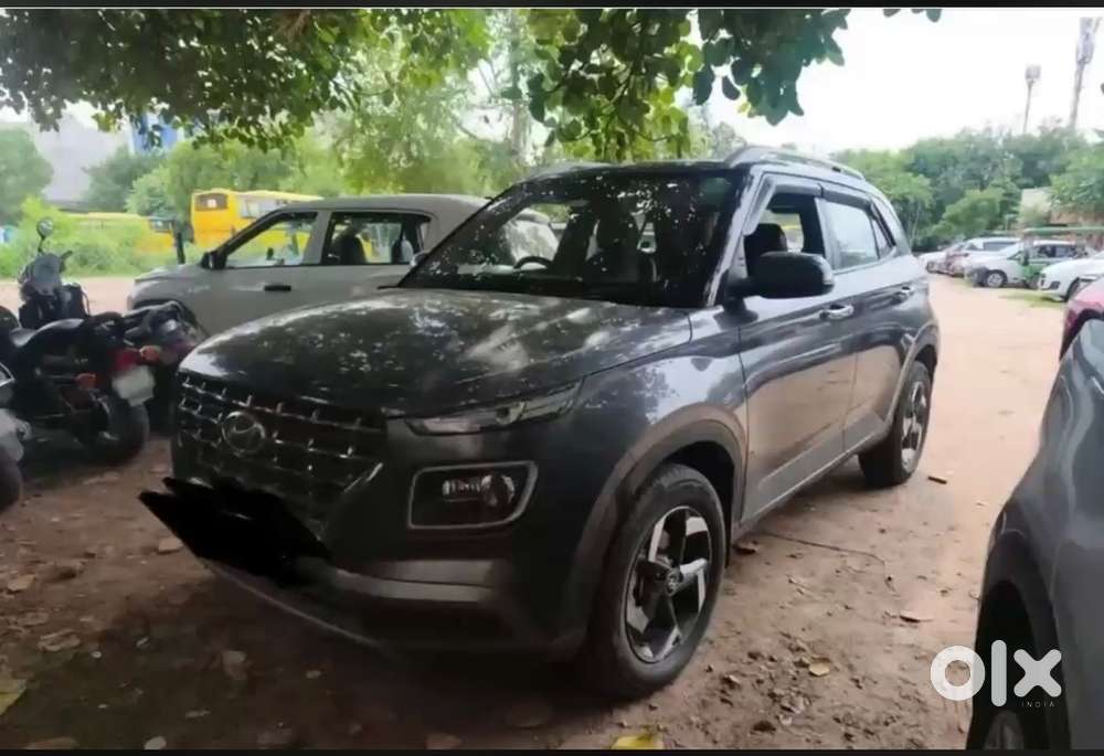 Hyundai Venue Petrol 2019
