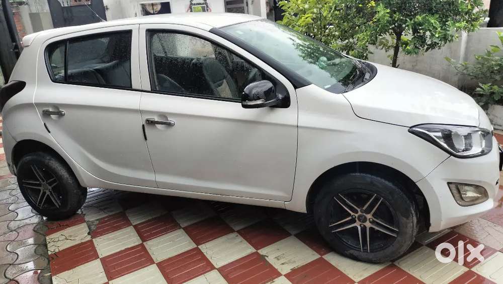 Used By Army Person In Best Condition 2012 Hyundai I20 Diesel