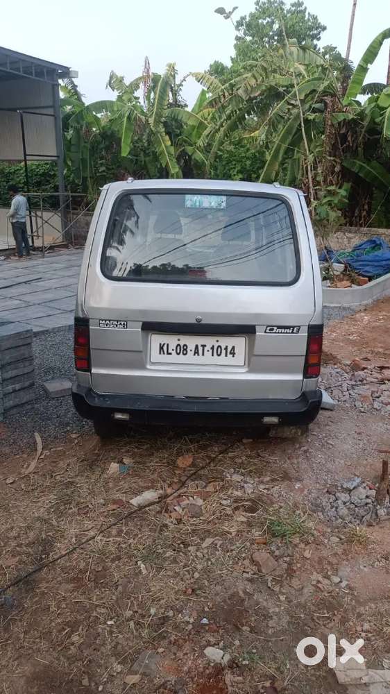 Maruti Suzuki Omni 8 Seater 2010