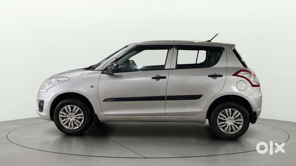 Maruti Suzuki Swift 1.2 Lxi (o), 2015, Petrol