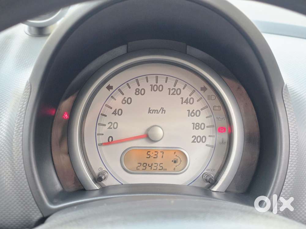Maruti Suzuki Ritz Vxi, 2014, Petrol