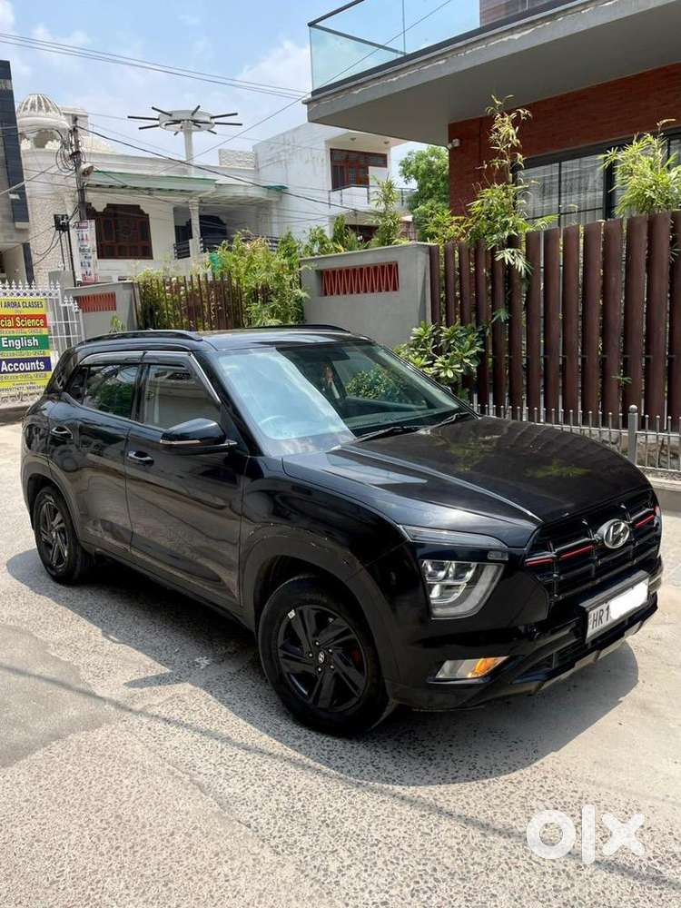 Hyundai Creta Petrol Sunroof 8/2023 S+ Knight Edition