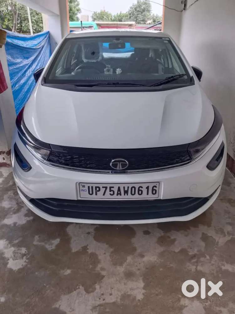 Tata Altroz 1.2 Xma Plus 2025