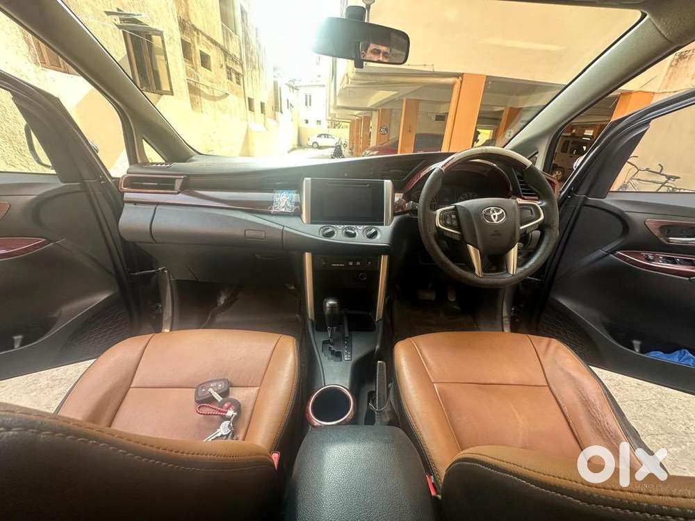 Toyota Innova Crysta 2020