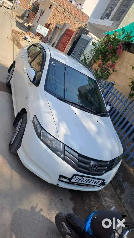 Nicely Taken Care Off