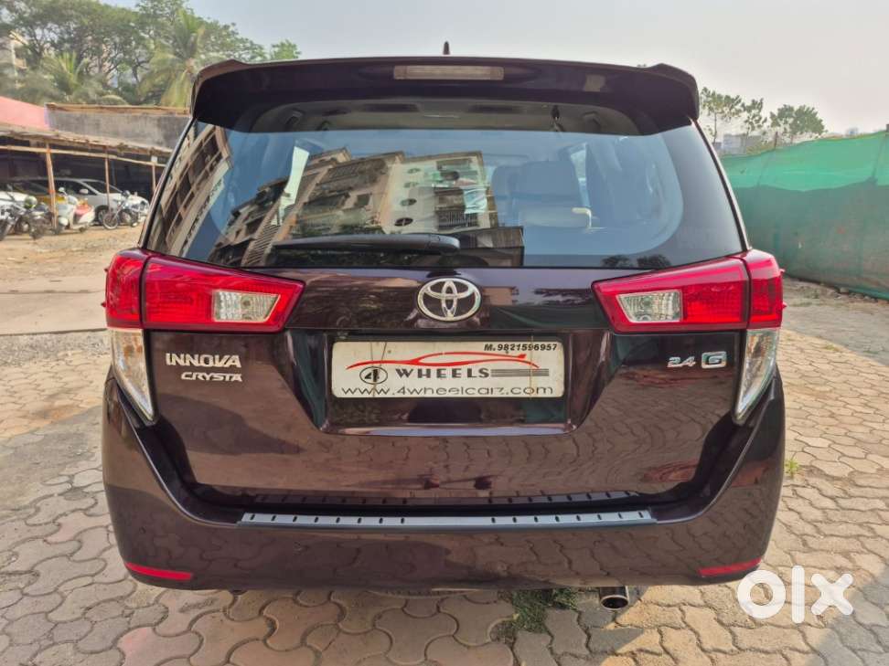 Toyota Innova Crysta [2020-ongoing] 2.4 Gx At 8 Str, 2022, Diesel