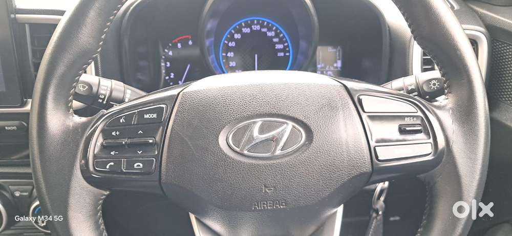 Hyundai Venue Sx Mt, 2022, Diesel