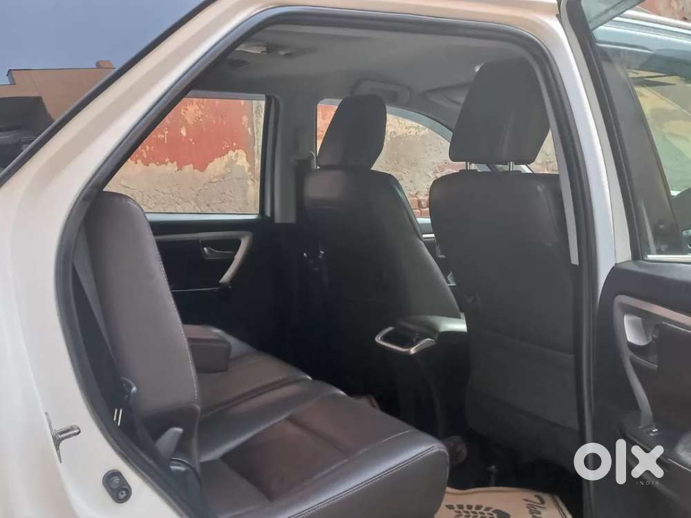 Toyota Fortuner 4x2 At 2.8 Diesel, 2019, Diesel