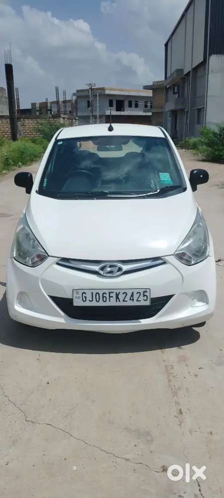 Hyundai Eon 2013 Petrol Well Maintained