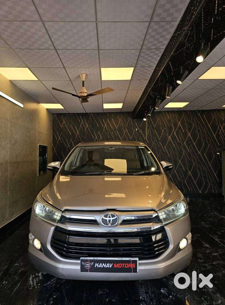 Toyota Innova Crysta Zx 2.4 Diesel 7 Seater, 2016, Diesel