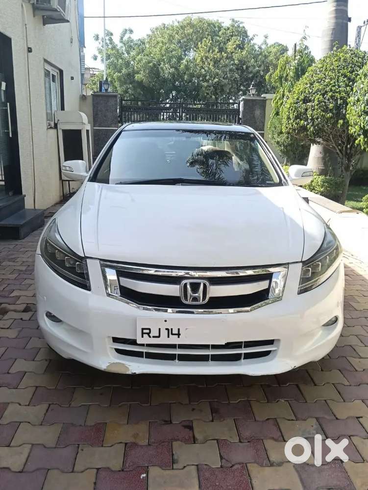 Honda Accord V6 3.5 2010 Petrol Rare One