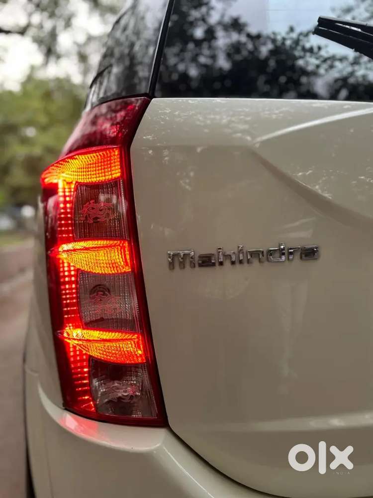 Mahindra Xuv500 2015 Diesel 116000 Km Driven