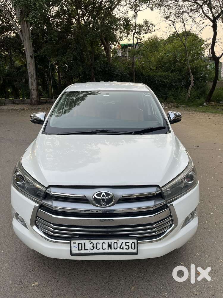 Toyota Innova Crysta 2.4 V, 2017, Diesel