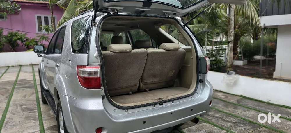 Toyota Fortuner 4x4 Mt (2010) – Timeless Beast For Sale