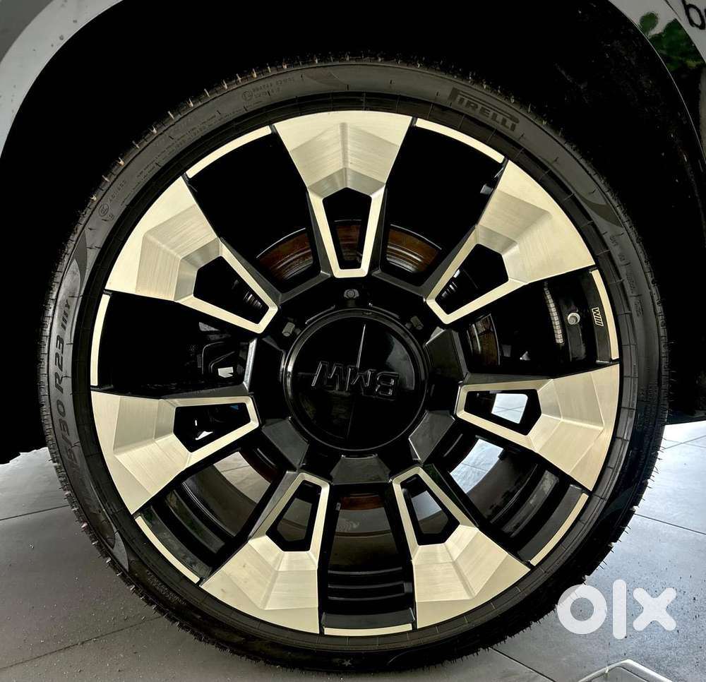 Bmw Xm Plug-in Hybrid, 2025, Cng & Hybrids