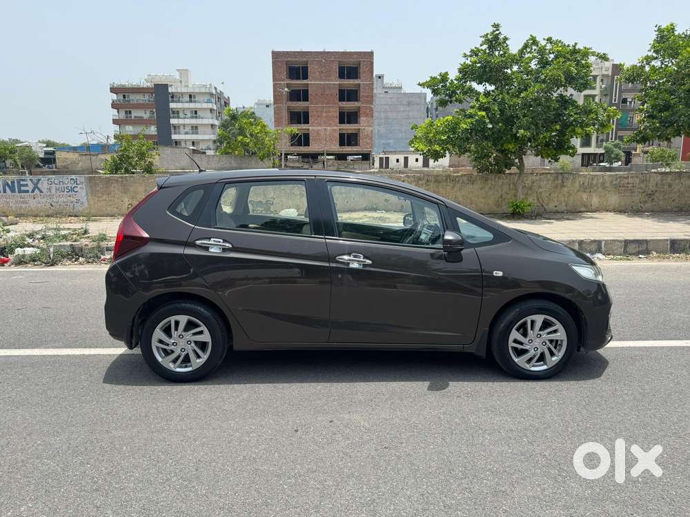 Honda Jazz V Cvt, 2021, Petrol
