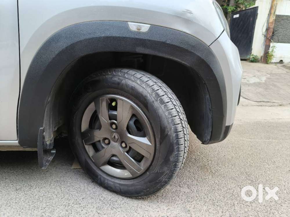 Renault Kwid 1.0 Rxt (o) Easy-r, 2019, Petrol
