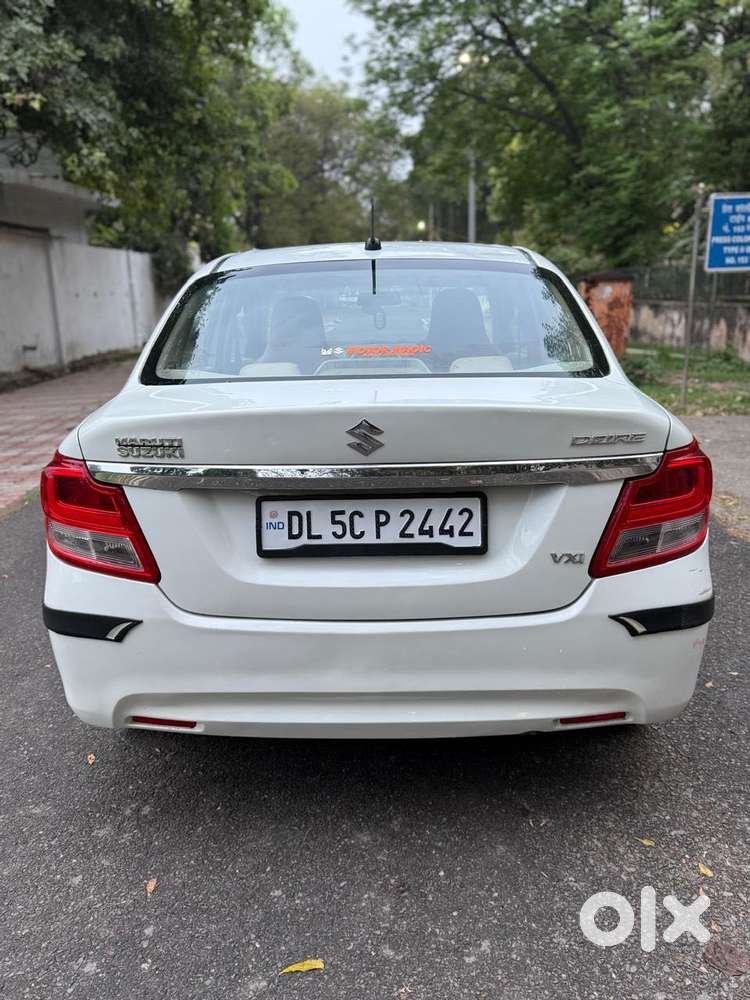 Maruti Suzuki Swift Dzire Lxi Optional-o, 2017, Cng & Hybrids
